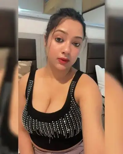 Call Girls Service Thikri